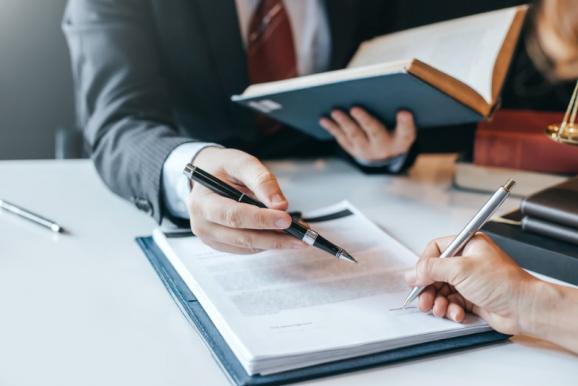 Faire appel à un avocat à Aix-en-Provence